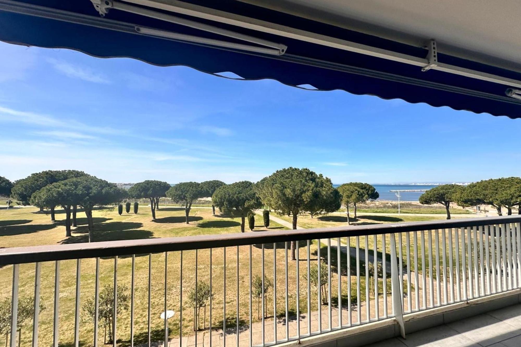 Le Mistral Appartement Standing Avec Vue Mer Exceptionnelle En 1Ere Ligne Le Grau-du-Roi Kültér fotó